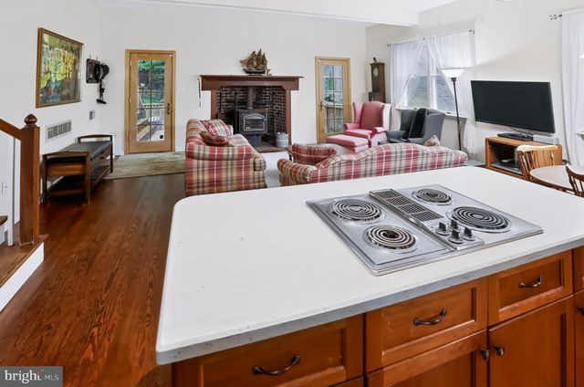83 FLINT RIDGE DR, Reading, PA 19607