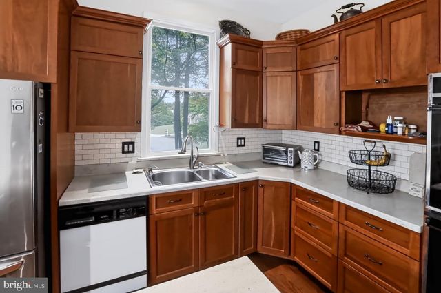 83 FLINT RIDGE DR, Reading, PA 19607