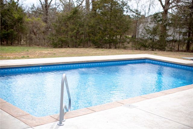 18829 Sugar Creek Road, Garfield, AR 72732