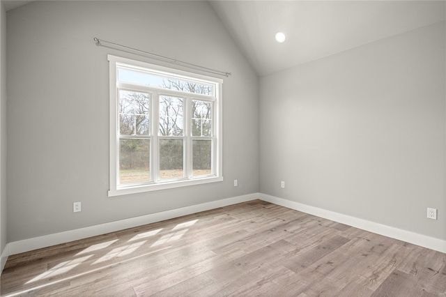 18829 Sugar Creek Road, Garfield, AR 72732
