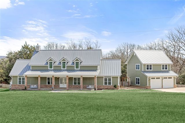 18829 Sugar Creek Road, Garfield, AR 72732