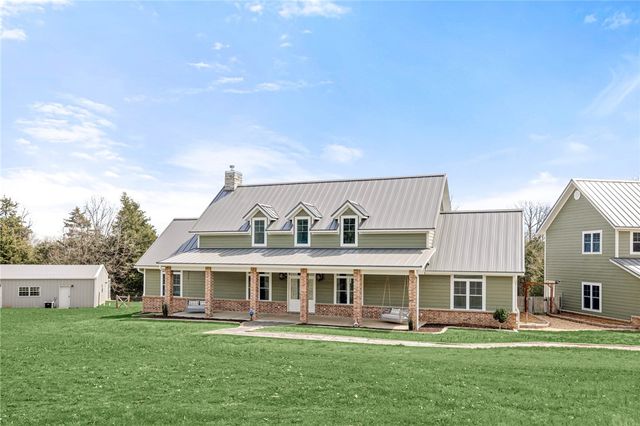 18829 Sugar Creek Road, Garfield, AR 72732