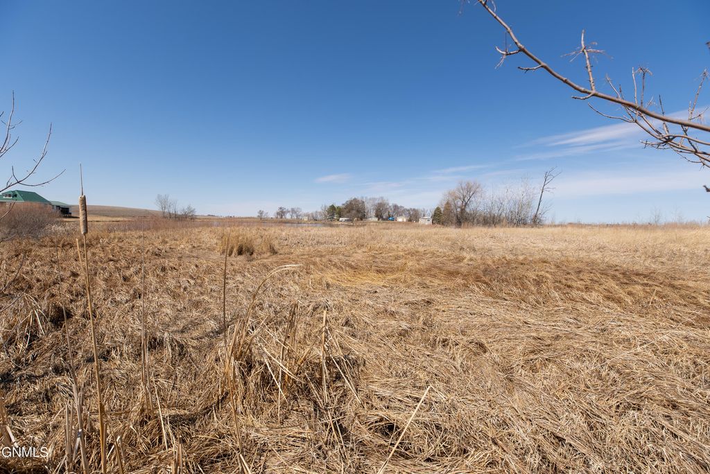 4 Shoreline Drive, Dawson, ND 58428 photo 9