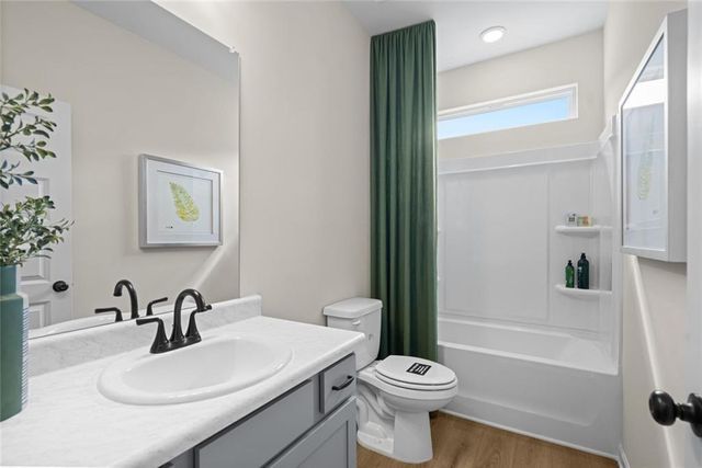 429 Fair Oak Lane, Calhoun, GA 30701