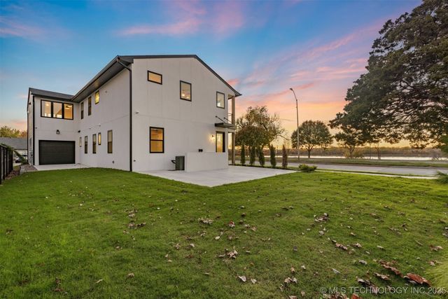 203 E 45th Court, Tulsa, OK 74105