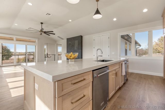 203 E 45th Court, Tulsa, OK 74105