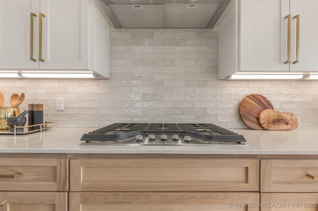 203 E 45th Court, Tulsa, OK 74105