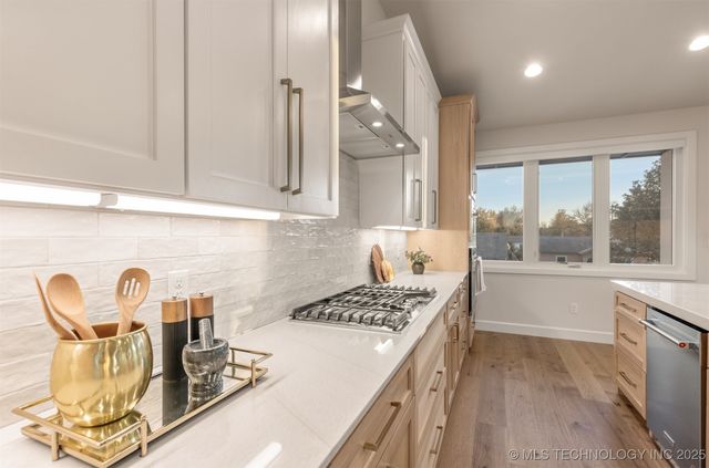 203 E 45th Court, Tulsa, OK 74105