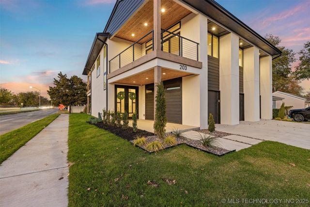 203 E 45th Court, Tulsa, OK 74105