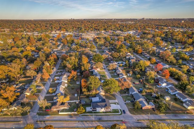 203 E 45th Court, Tulsa, OK 74105