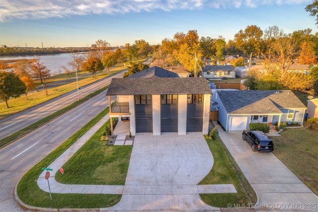 203 E 45th Court, Tulsa, OK 74105