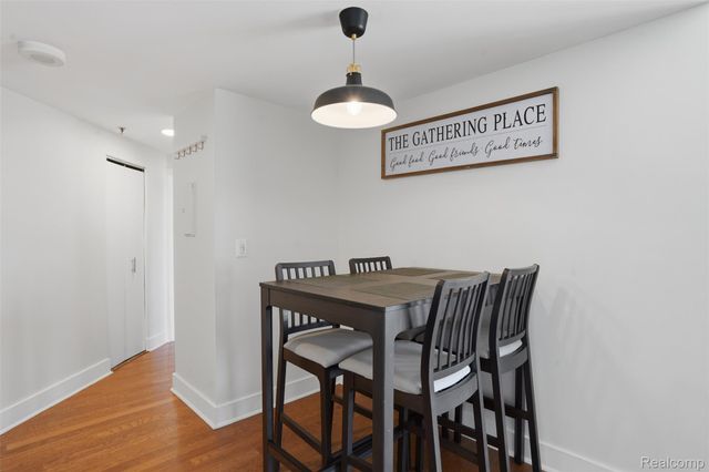 300 Riverfront 24D, Detroit, MI 48226