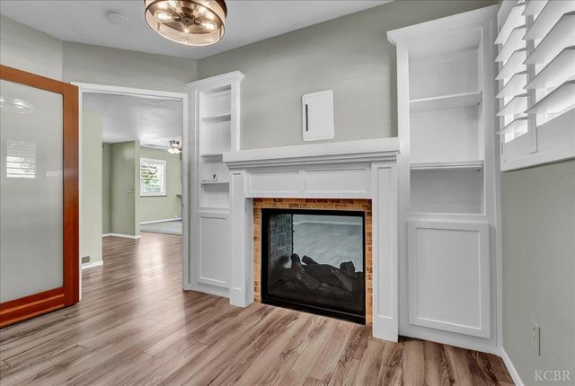 1635 N Elberta Road, Exeter, CA 93221