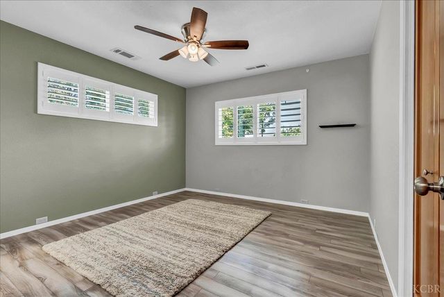 1635 N Elberta Road, Exeter, CA 93221