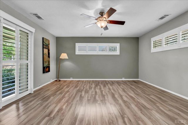 1635 N Elberta Road, Exeter, CA 93221