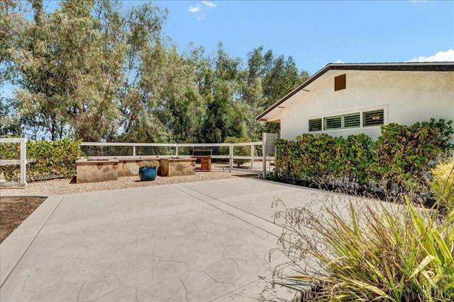 1635 N Elberta Road, Exeter, CA 93221