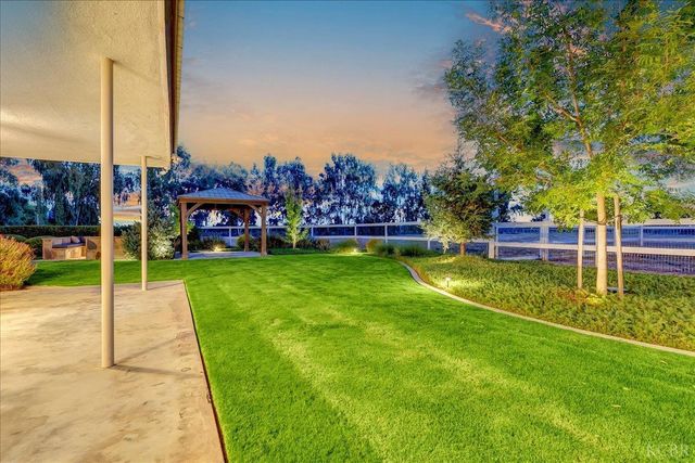 1635 N Elberta Road, Exeter, CA 93221