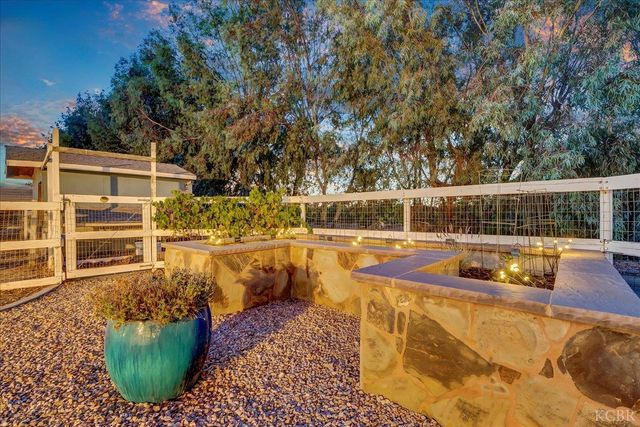 1635 N Elberta Road, Exeter, CA 93221