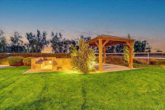 1635 N Elberta Road, Exeter, CA 93221