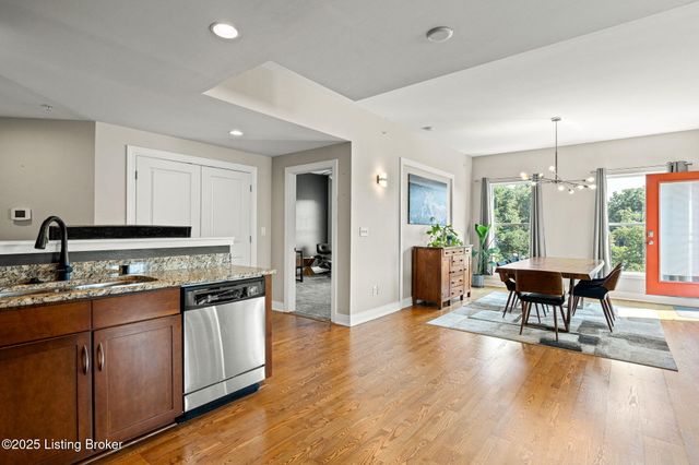 2411 Brownsboro Rd, 407, Louisville, KY 40206