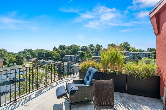 2411 Brownsboro Rd, 407, Louisville, KY 40206