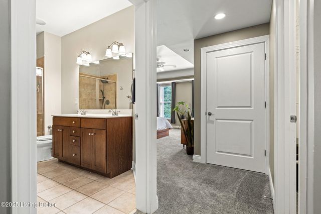 2411 Brownsboro Rd, 407, Louisville, KY 40206