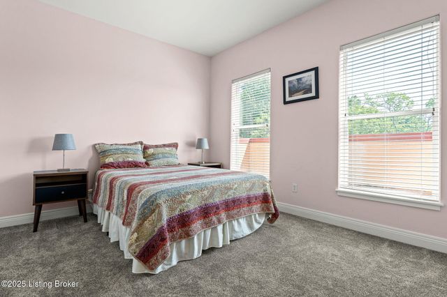 2411 Brownsboro Rd, 407, Louisville, KY 40206
