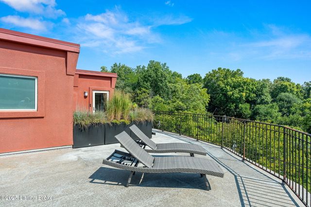 2411 Brownsboro Rd, 407, Louisville, KY 40206