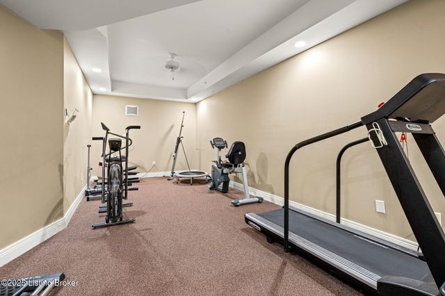 2411 Brownsboro Rd, 407, Louisville, KY 40206