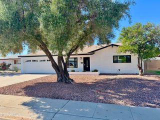 4712 S Clark Drive, Tempe, AZ 85282