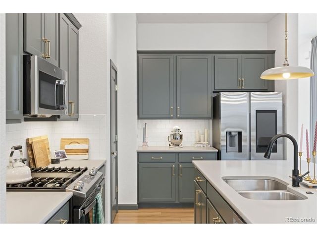 84 Mayflower Park Pl, Colorado Springs, CO 80905