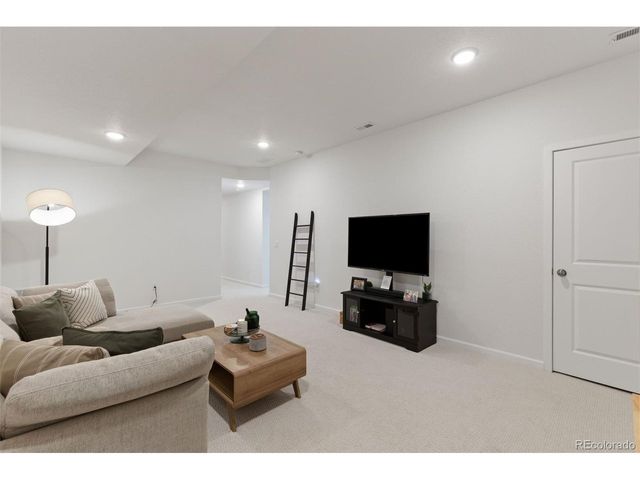 84 Mayflower Park Pl, Colorado Springs, CO 80905