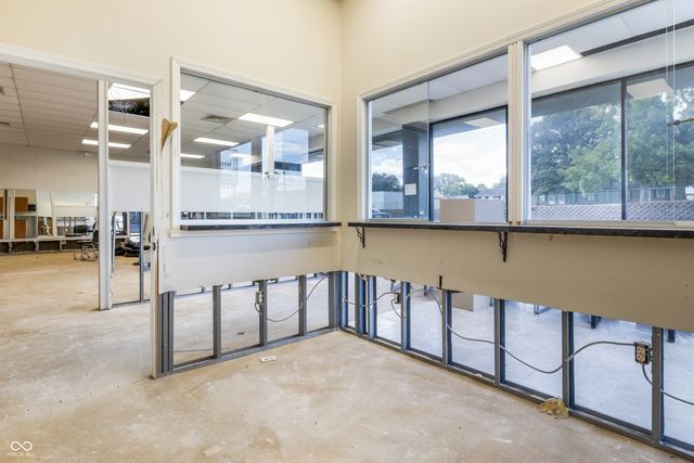 2102 N Park Road, Connersville, IN 47331