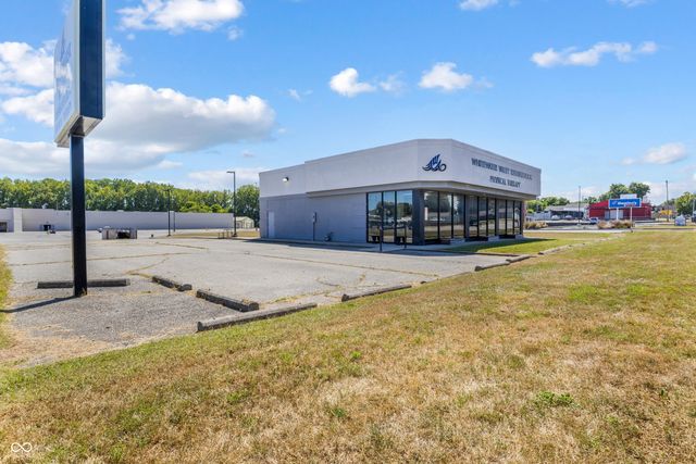 2102 N Park Road, Connersville, IN 47331