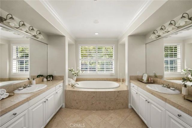 4 Lewiston Court, Ladera Ranch, CA 92694