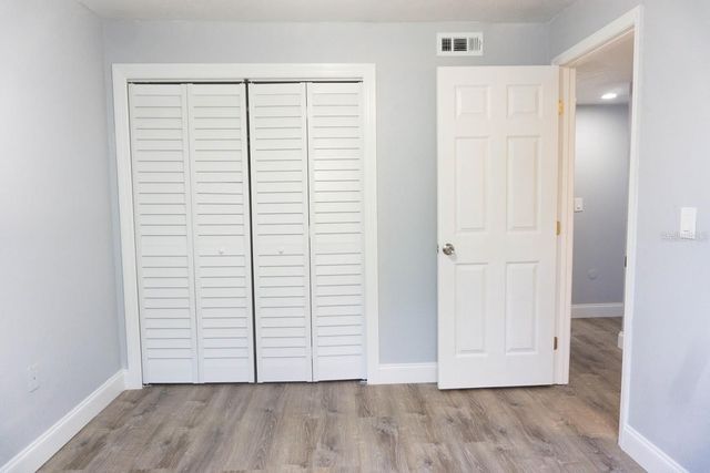 5712 N LINCOLN AVENUE A, Tampa, FL 33614