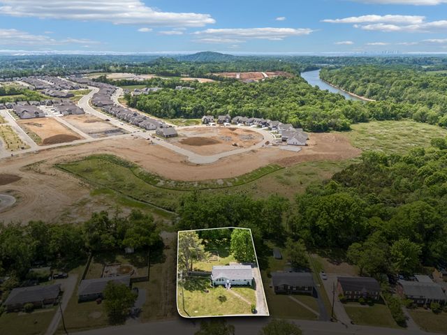 166 Jacksonian Dr, Hermitage, TN 37076