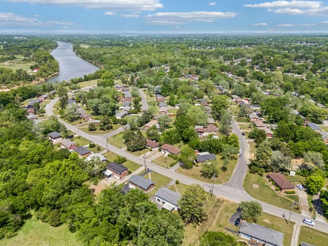 166 Jacksonian Dr, Hermitage, TN 37076