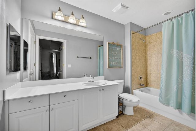 5115 MELBOURNE STREET A303, Punta Gorda, FL 33980