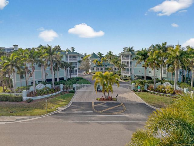 5115 MELBOURNE STREET A303, Punta Gorda, FL 33980