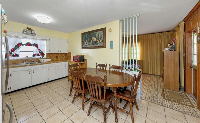 3117 W LEROY STREET, Tampa, FL 33607