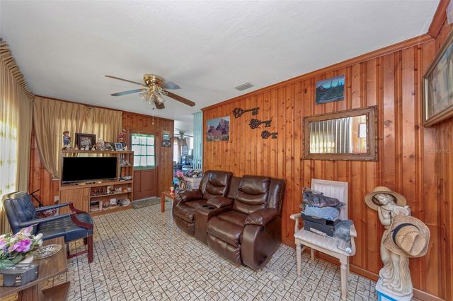 3117 W LEROY STREET, Tampa, FL 33607