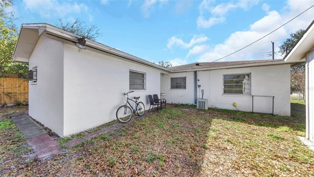 3117 W LEROY STREET, Tampa, FL 33607