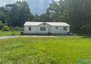 6328 County Road 1223, Falkville, AL 35620