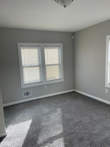 8443 Chalfonte Street, Detroit, MI 48238