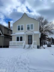 8443 Chalfonte Street, Detroit, MI 48238