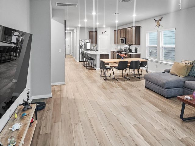 11303 Copper Spring DR 87, Austin, TX 78748