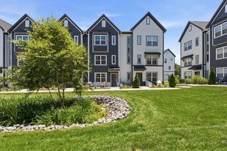 700 N DuPont Ave Apt 317, Madison, TN 37115