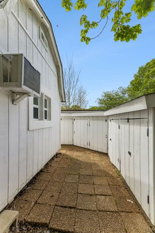 1110 McDonough Cir, Thompsons Station, TN 37179