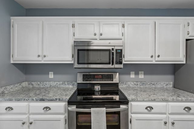 1110 McDonough Cir, Thompsons Station, TN 37179